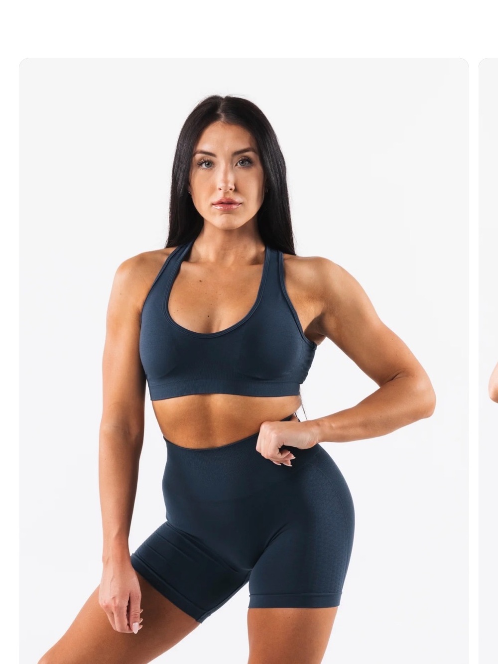 AMPLIFY CONTOUR BRA
Women's Seamless Open Back Bra